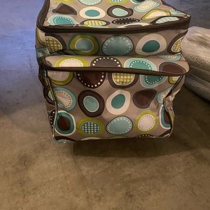 Rolling cooler- thirty one